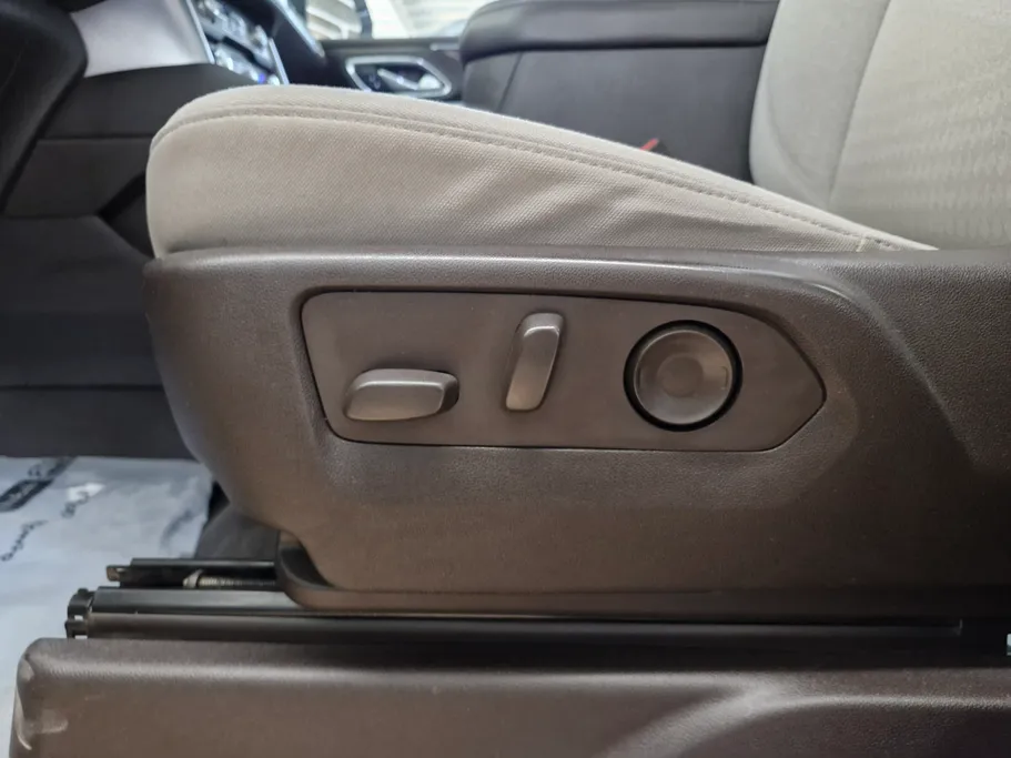 جي إم سي  يوكن SLE 2023 