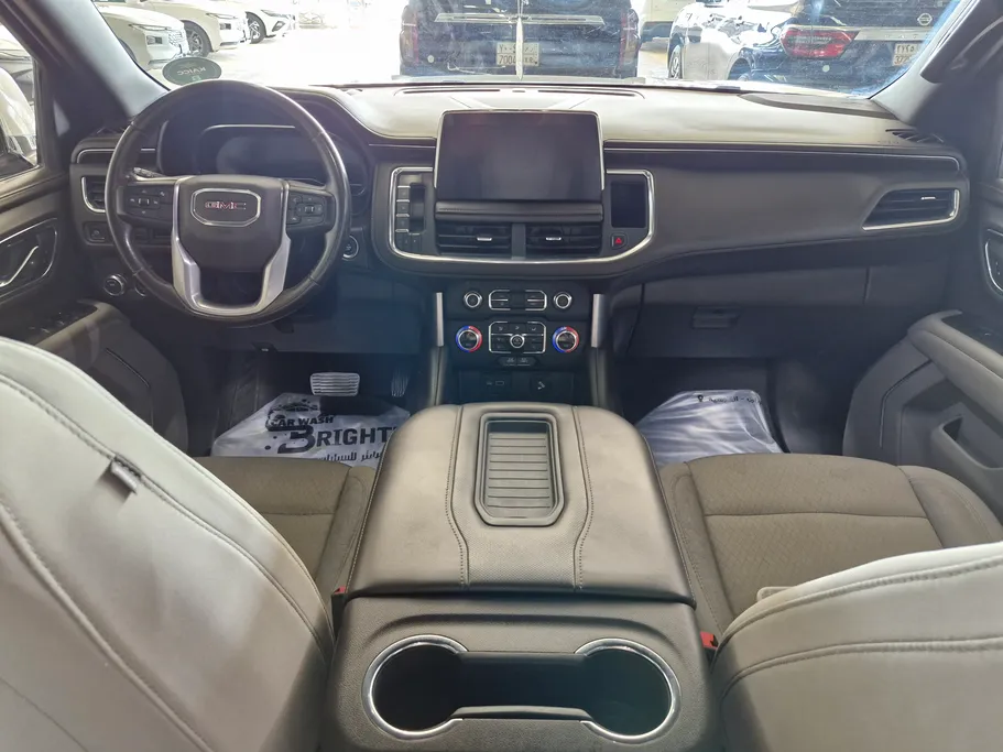 جي إم سي  يوكن SLE 2023 