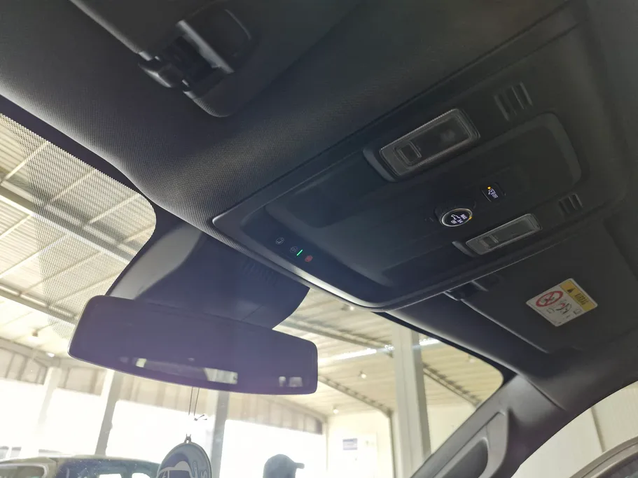 جي إم سي  يوكن SLE 2023 