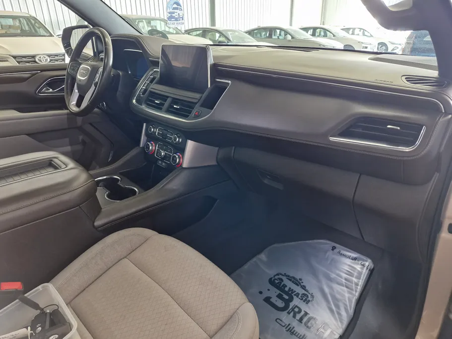 جي إم سي  يوكن SLE 2023 