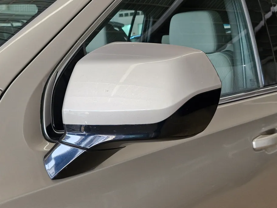 جي إم سي  يوكن SLE 2023 