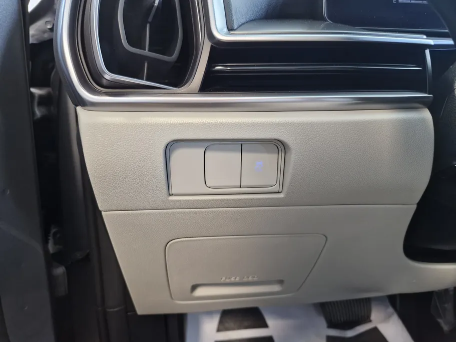 2024 Kia Sorento GL 