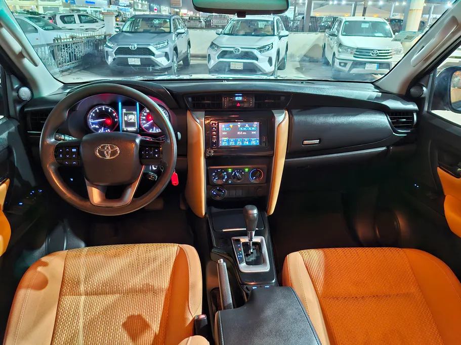 2021 Toyota Fortuner GX 