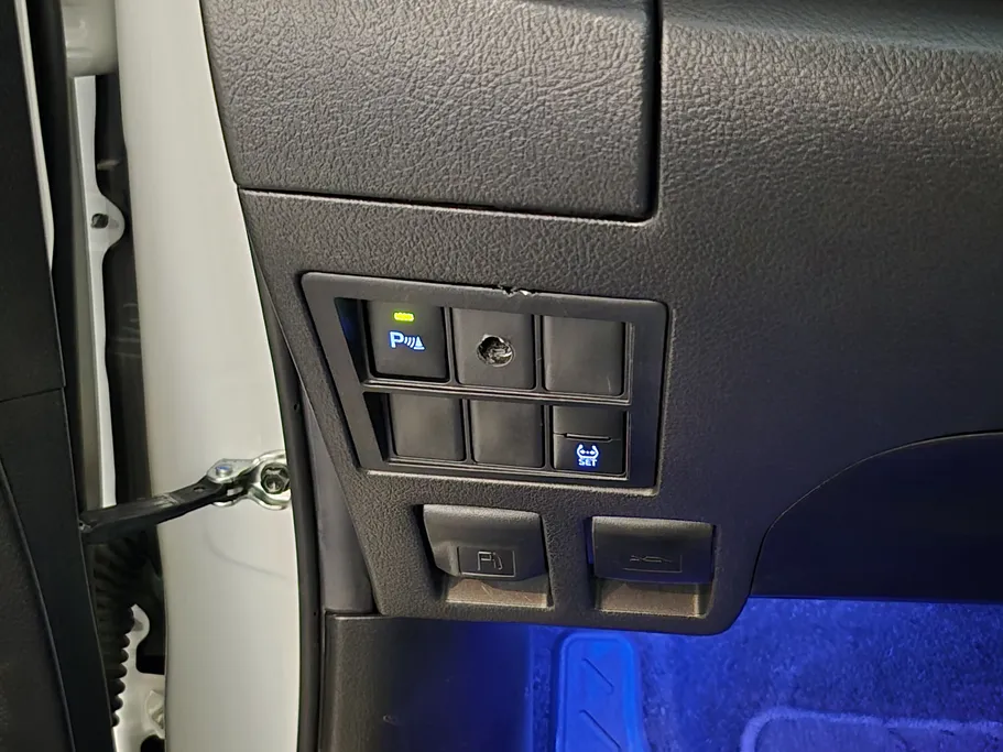 2023 Toyota Fortuner VX 