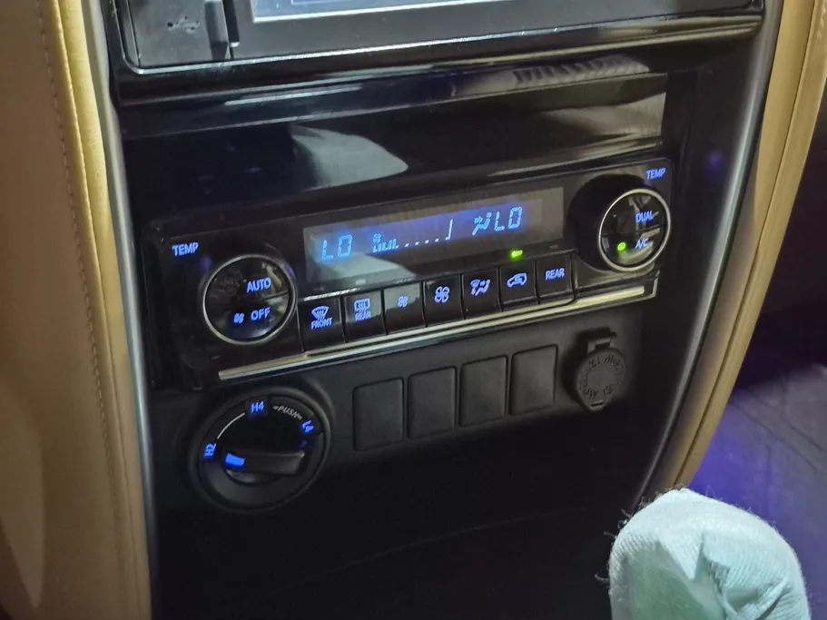 2023 Toyota Fortuner VX 