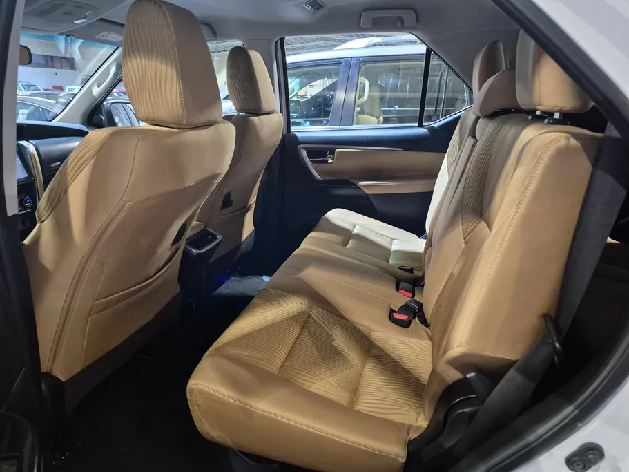2023 Toyota Fortuner VX 