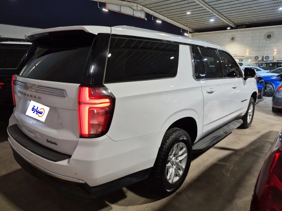 2021 Chevrolet Suburban LS 