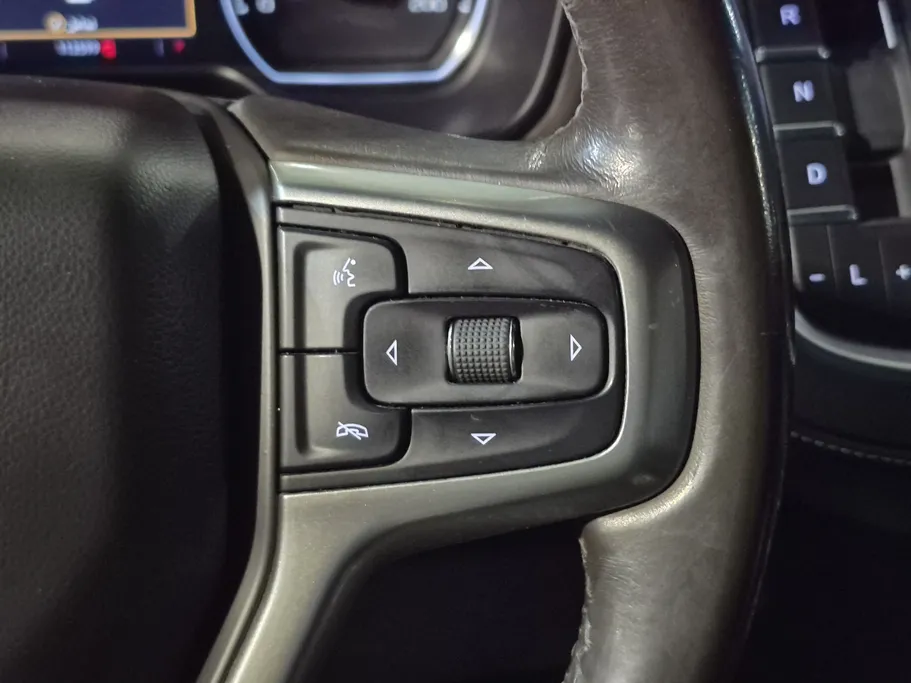 2021 Chevrolet Suburban LS 