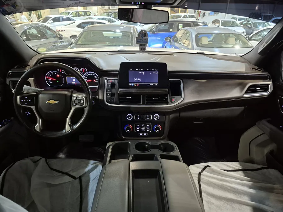2021 Chevrolet Suburban LS 