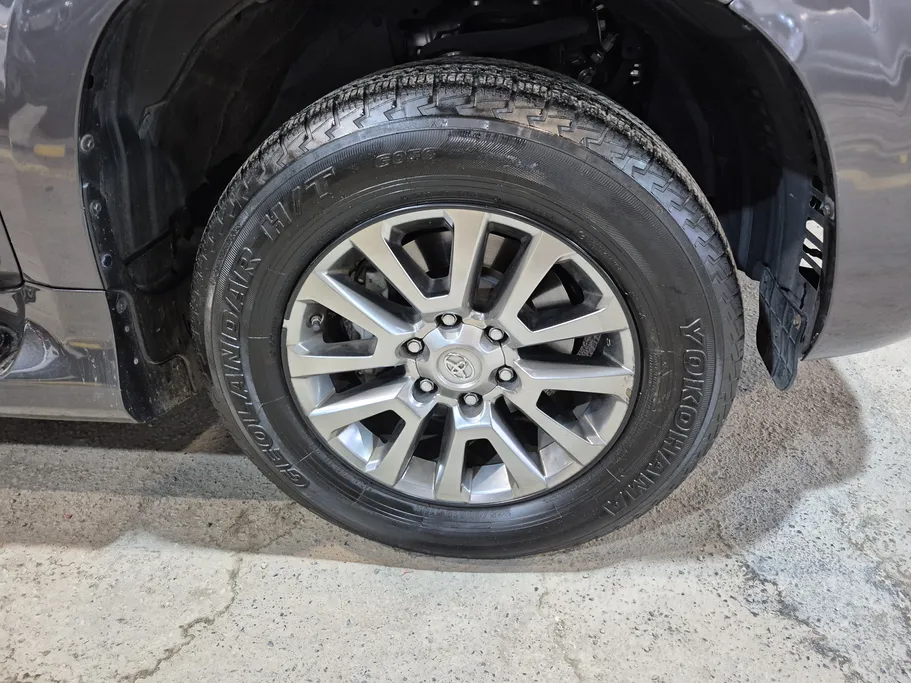 2021 Toyota Prado VX 