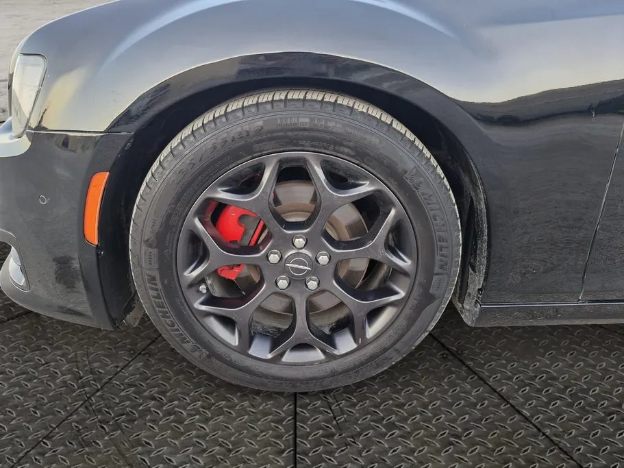كرايسلر 300 S 2022 