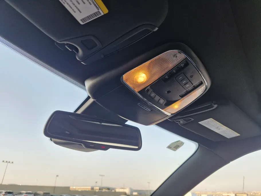 كرايسلر 300 S 2022 