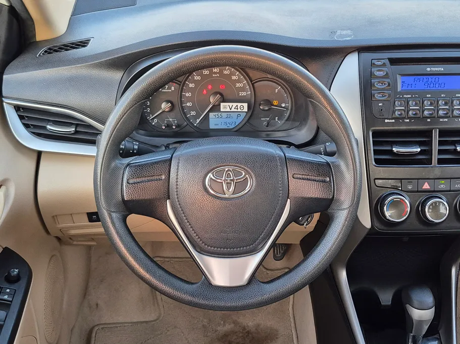 2020 Toyota Yaris  Y 