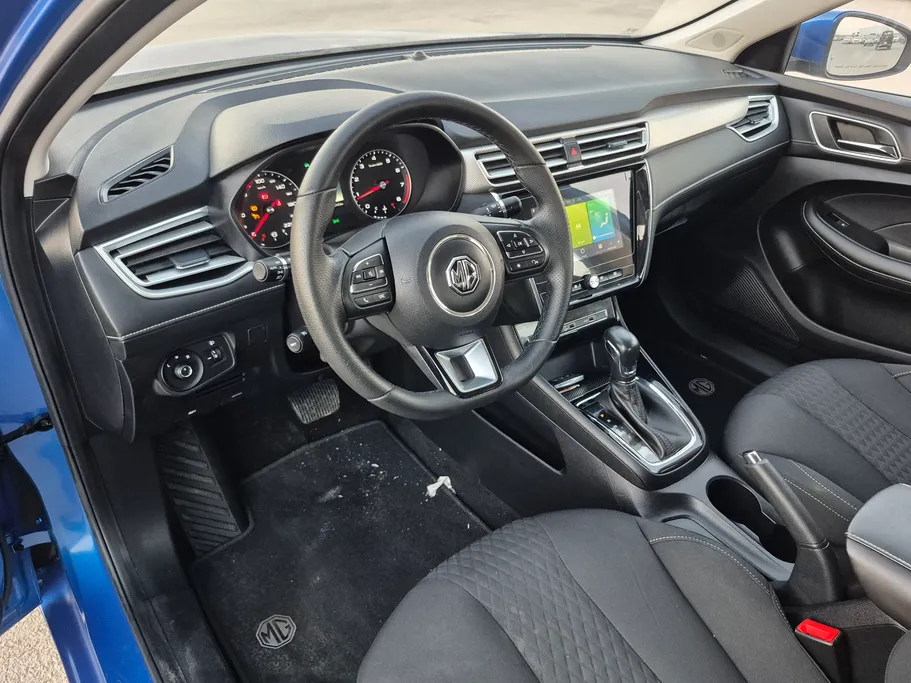 2022 MG 5 COM 