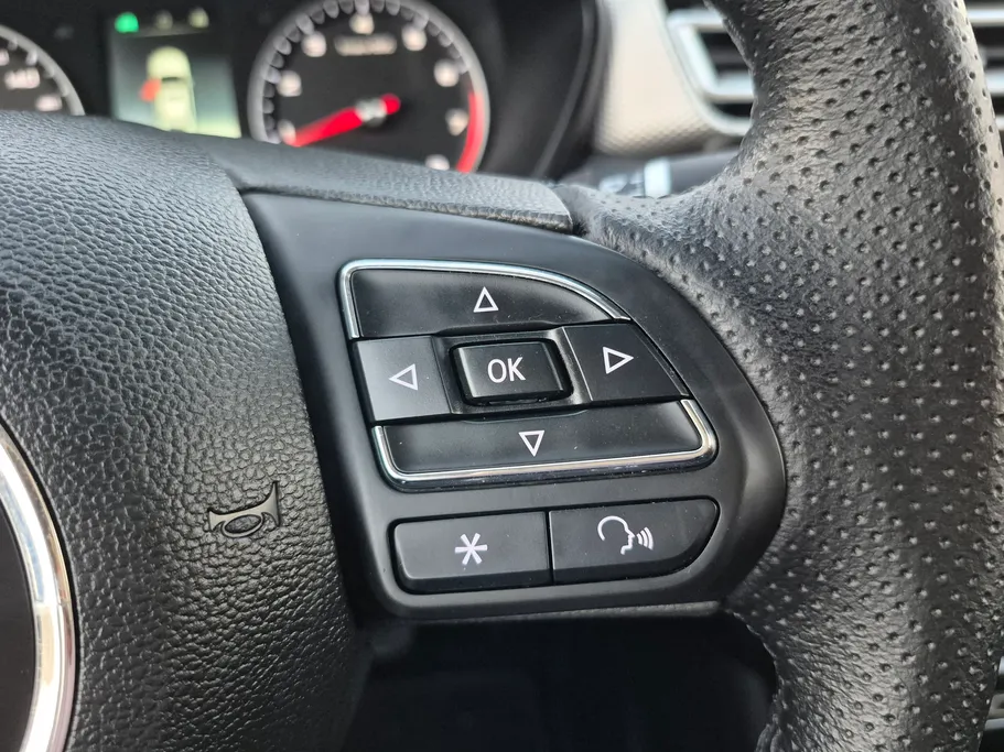 2022 MG 5 COM 