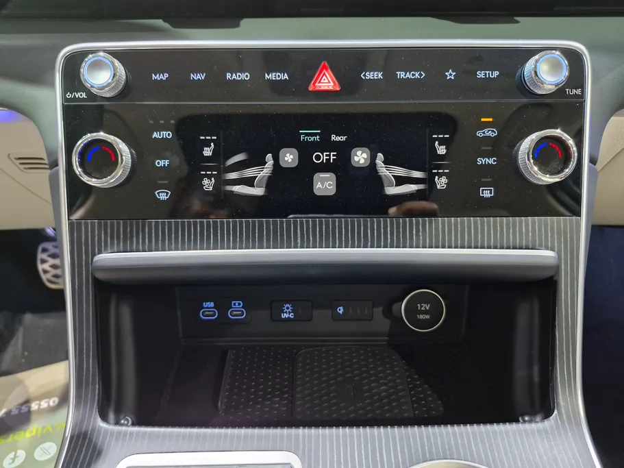 2025 Genesis GV80 Premium