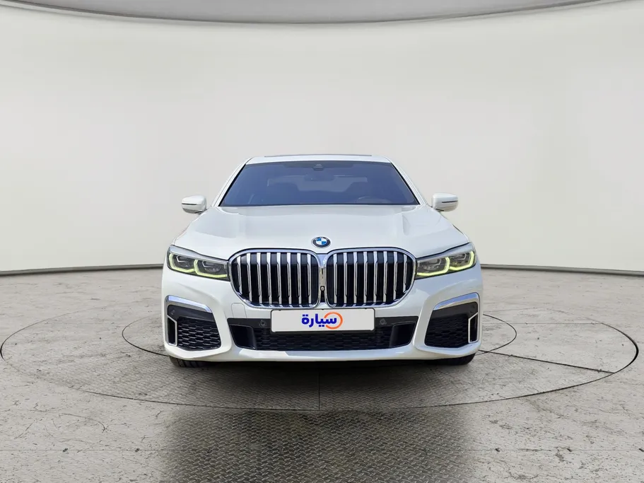 2020 BMW 7 Series 740Li 