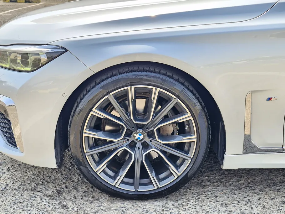2020 BMW 7 Series 740Li 
