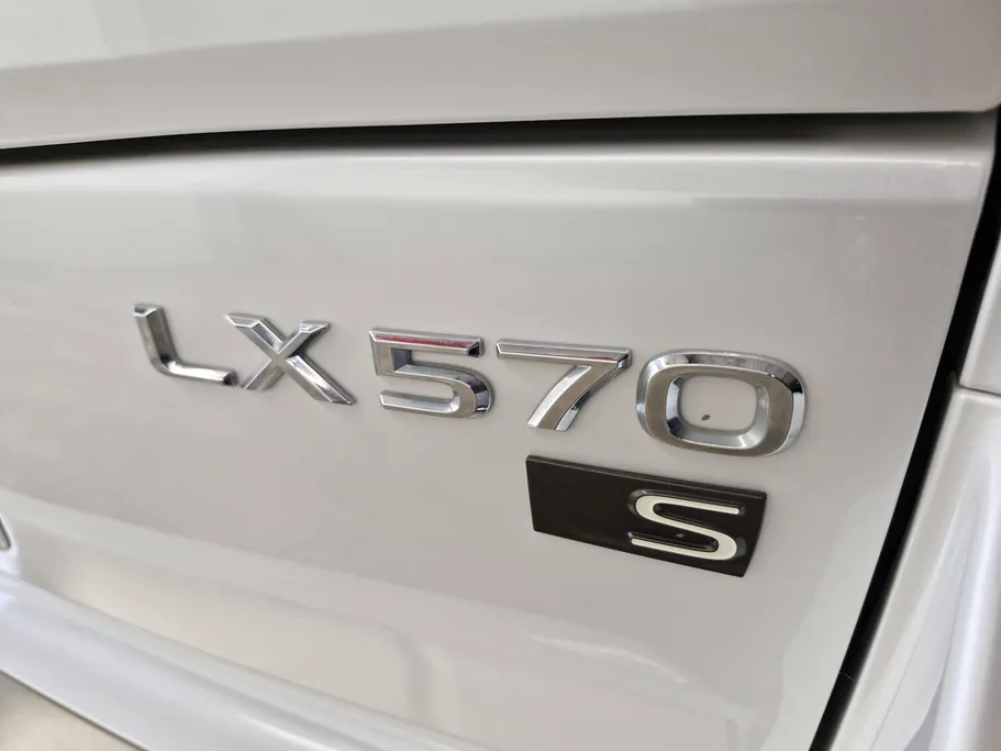 2021 Lexus LX 570 S