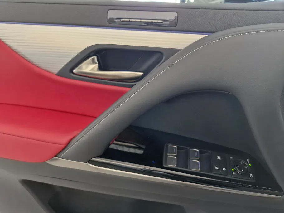 2024 Lexus LX 600 FF F-Sport