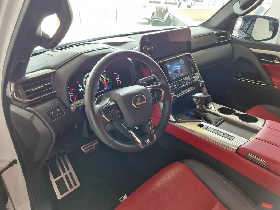 2024 Lexus LX 600 FF F-Sport