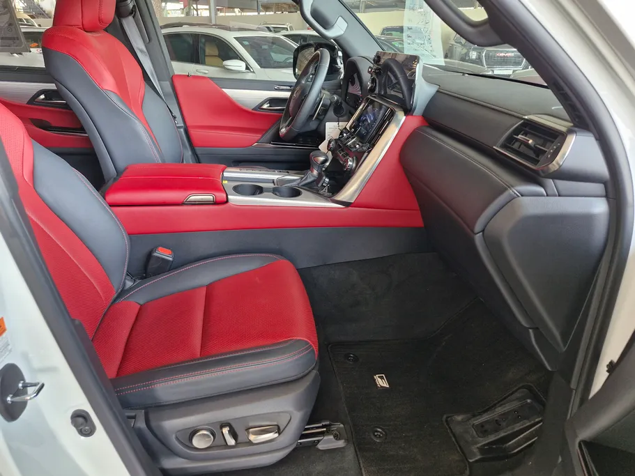 2024 Lexus LX 600 FF F-Sport