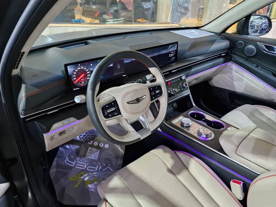 2025 Genesis GV80 Premium