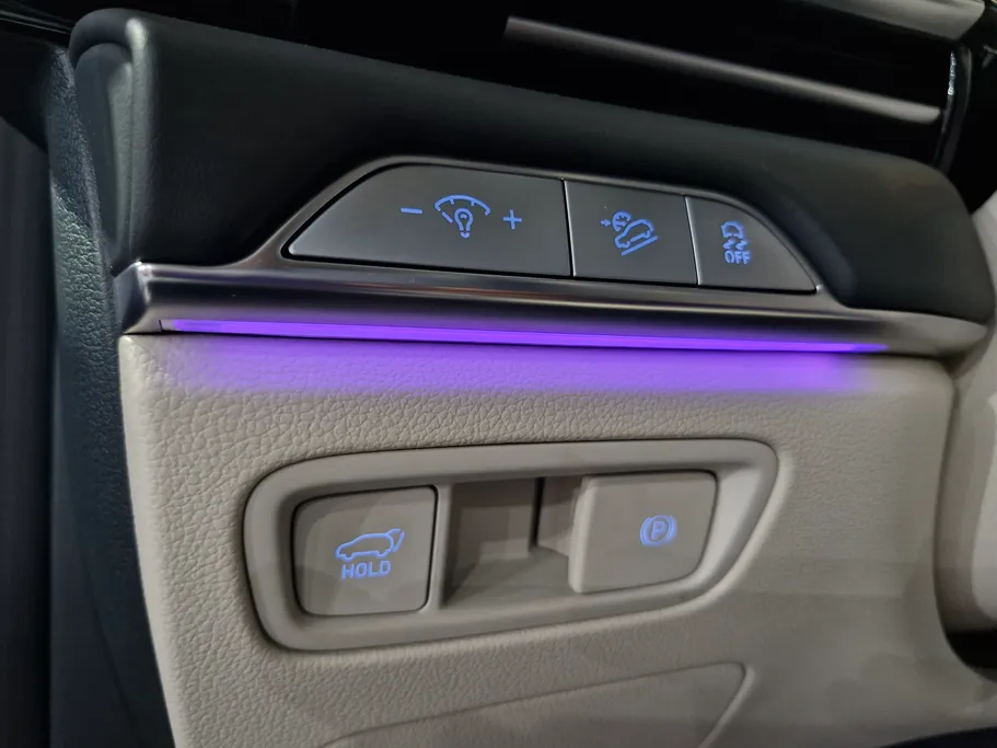2025 Genesis GV80 Premium