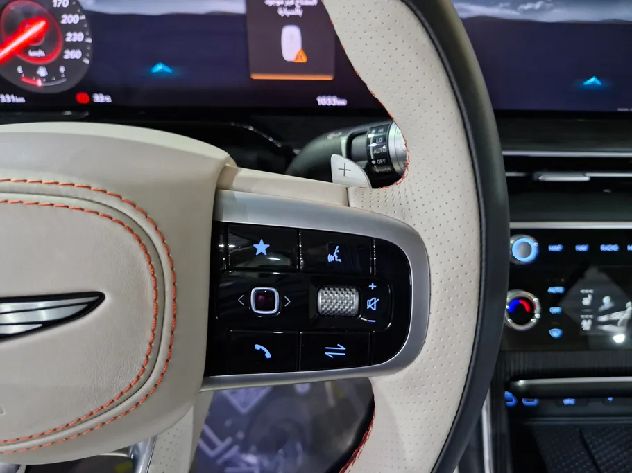 2025 Genesis GV80 Premium