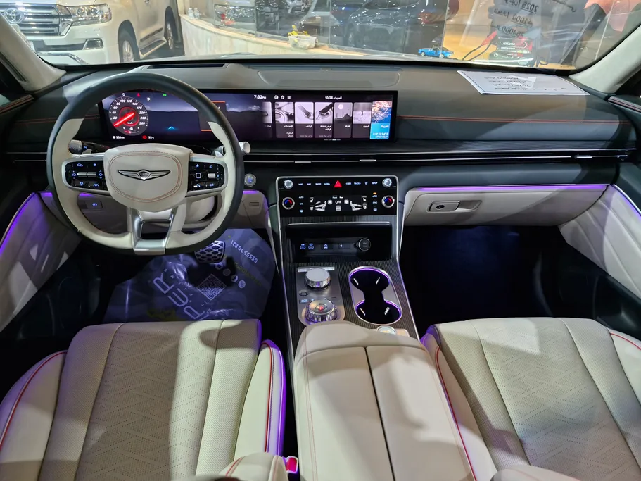2025 Genesis GV80 Premium