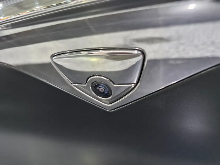 2025 Genesis GV80 Premium