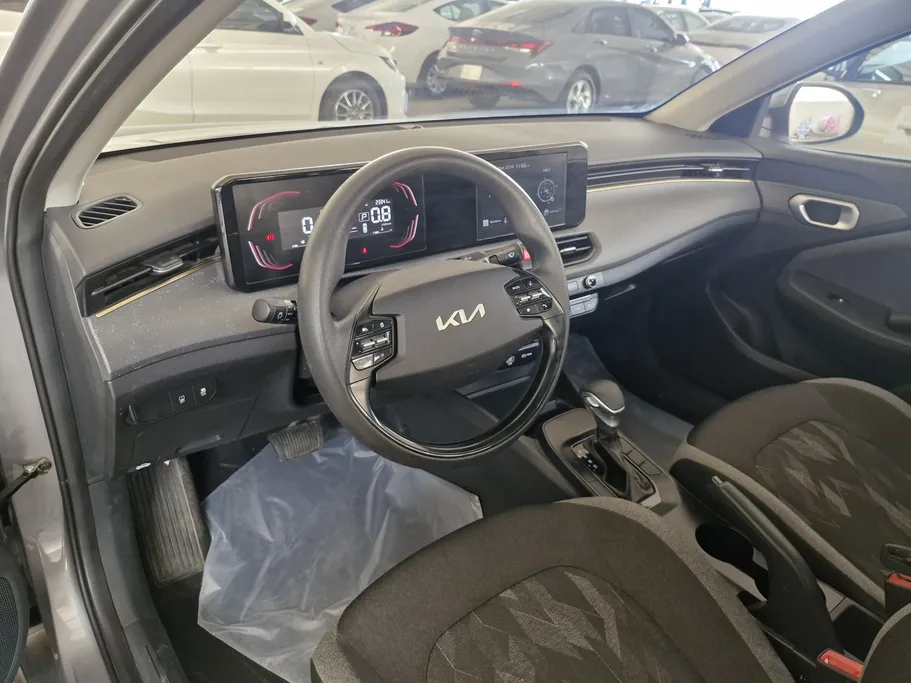 2024 Kia K3 GL Fleet 