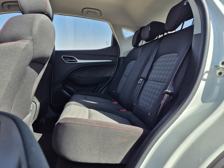 2023 MG ZS STD 