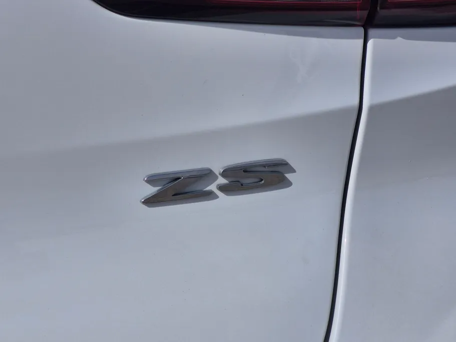 2023 MG ZS STD 