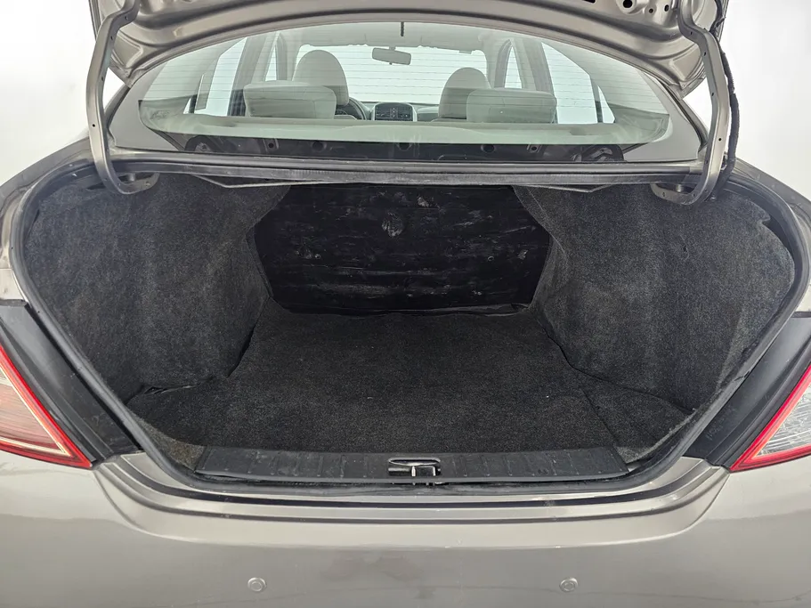 2022 Nissan Sunny SV 