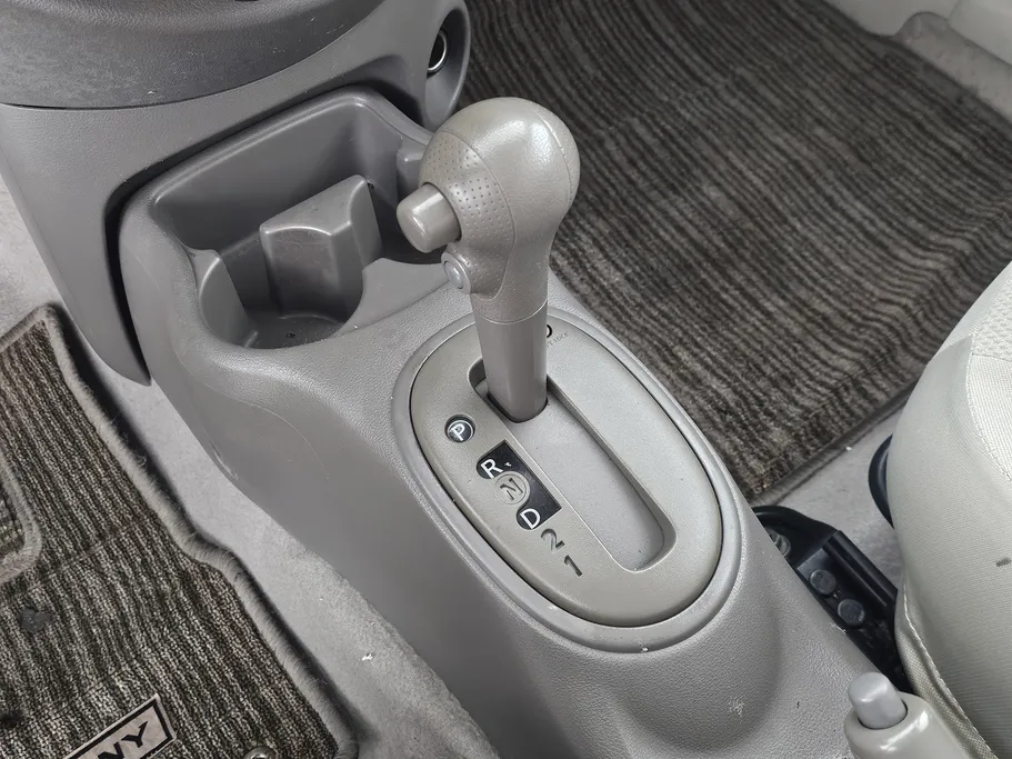 2022 Nissan Sunny SV 