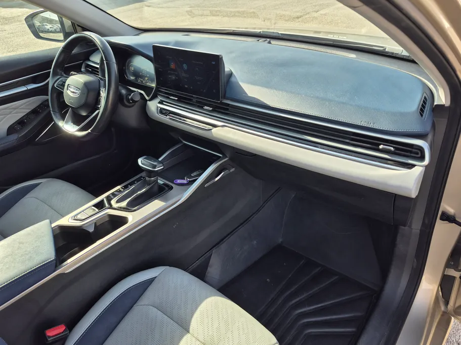 2023 Geely Emgrand GF 