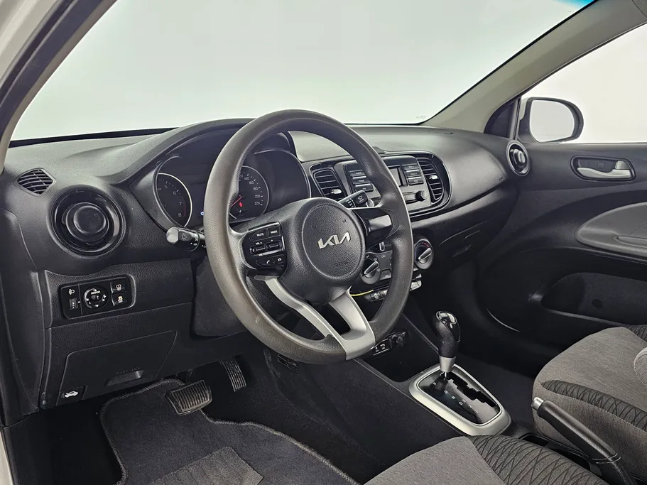 2022 Kia Pegas LX 