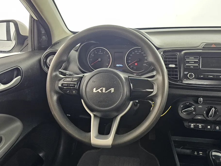 2022 Kia Pegas LX 