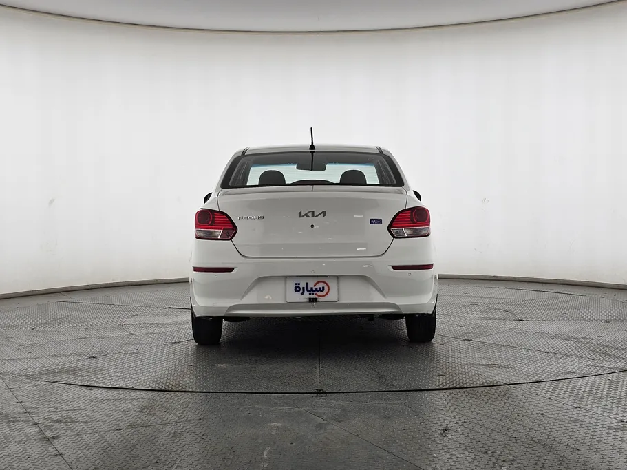2022 Kia Pegas LX 