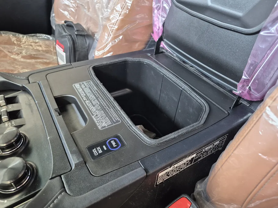 2021 Lexus LX 570 Black Ed. 