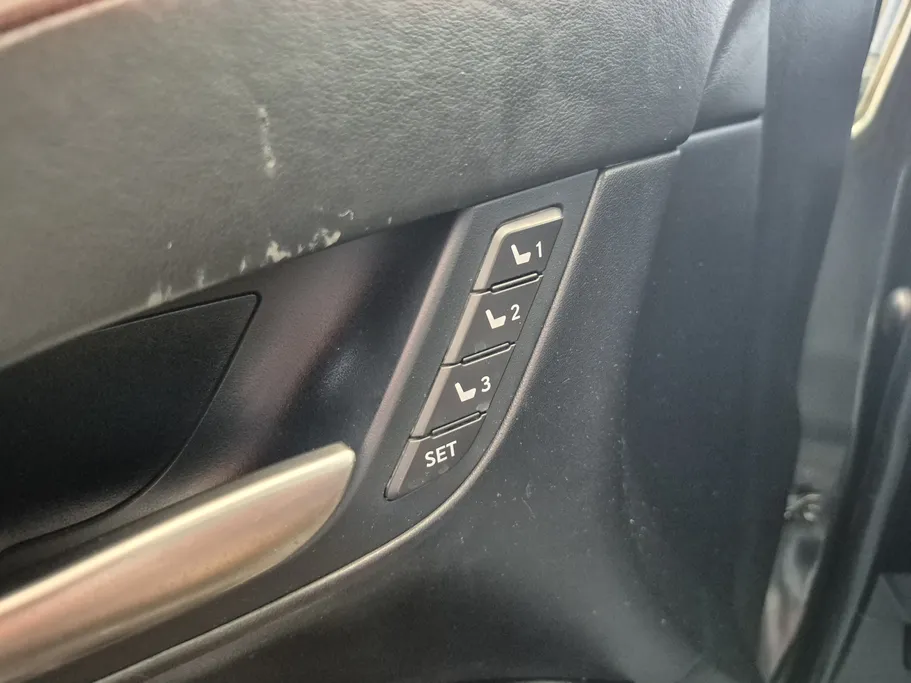 2021 Lexus LX 570 Black Ed. 