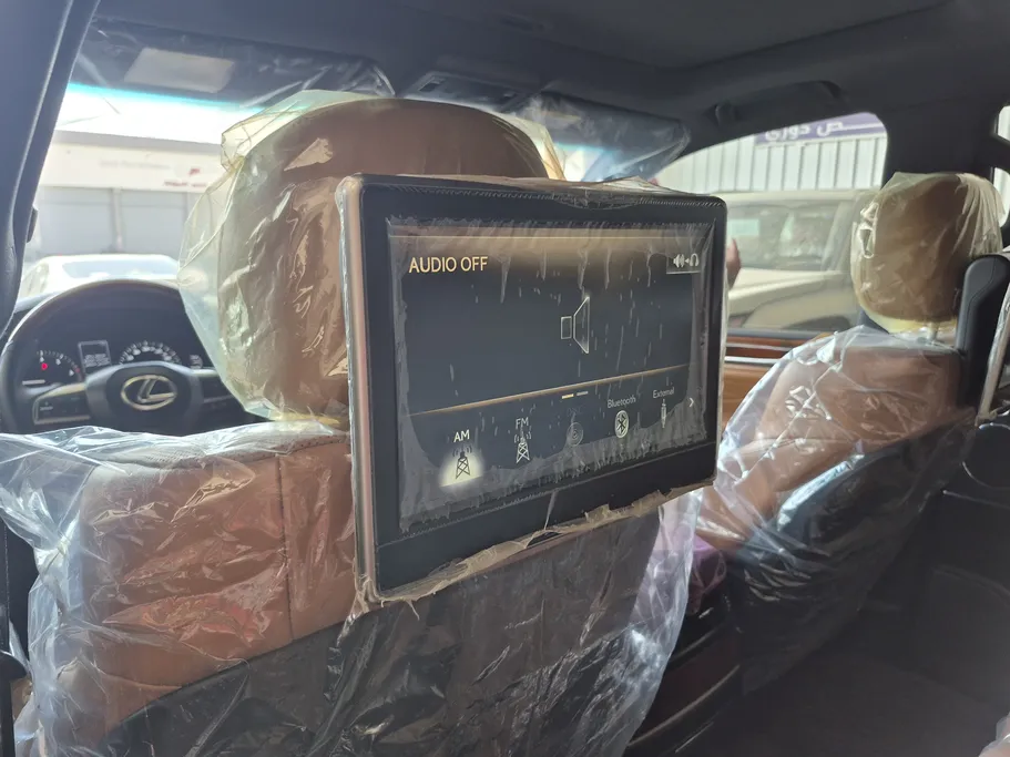 2021 Lexus LX 570 Black Ed. 