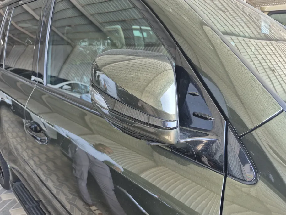 2021 Lexus LX 570 Black Ed. 