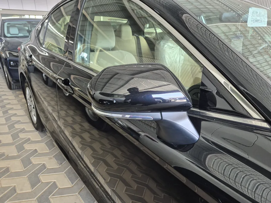 2025 Toyota Camry  E 