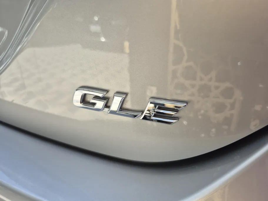 تويوتا كامري GLE 2024 