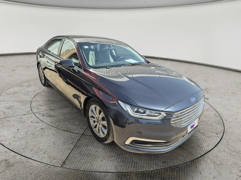 2021 Ford Taurus Ambiente 