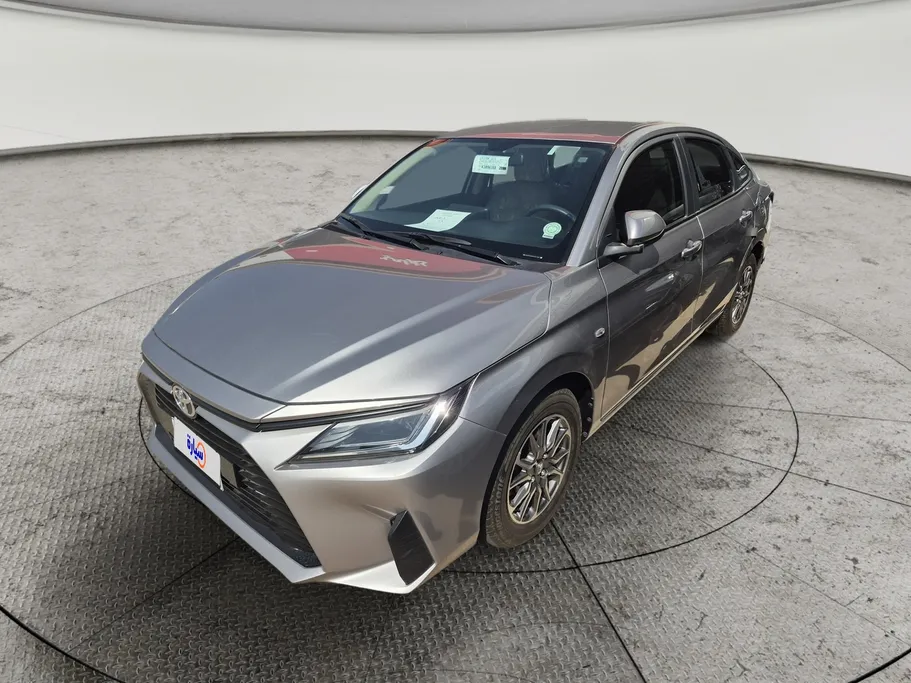 2024 Toyota Yaris  Y 