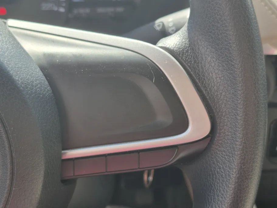 2024 Toyota Yaris  Y 