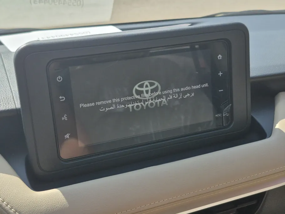 2024 Toyota Yaris  Y 